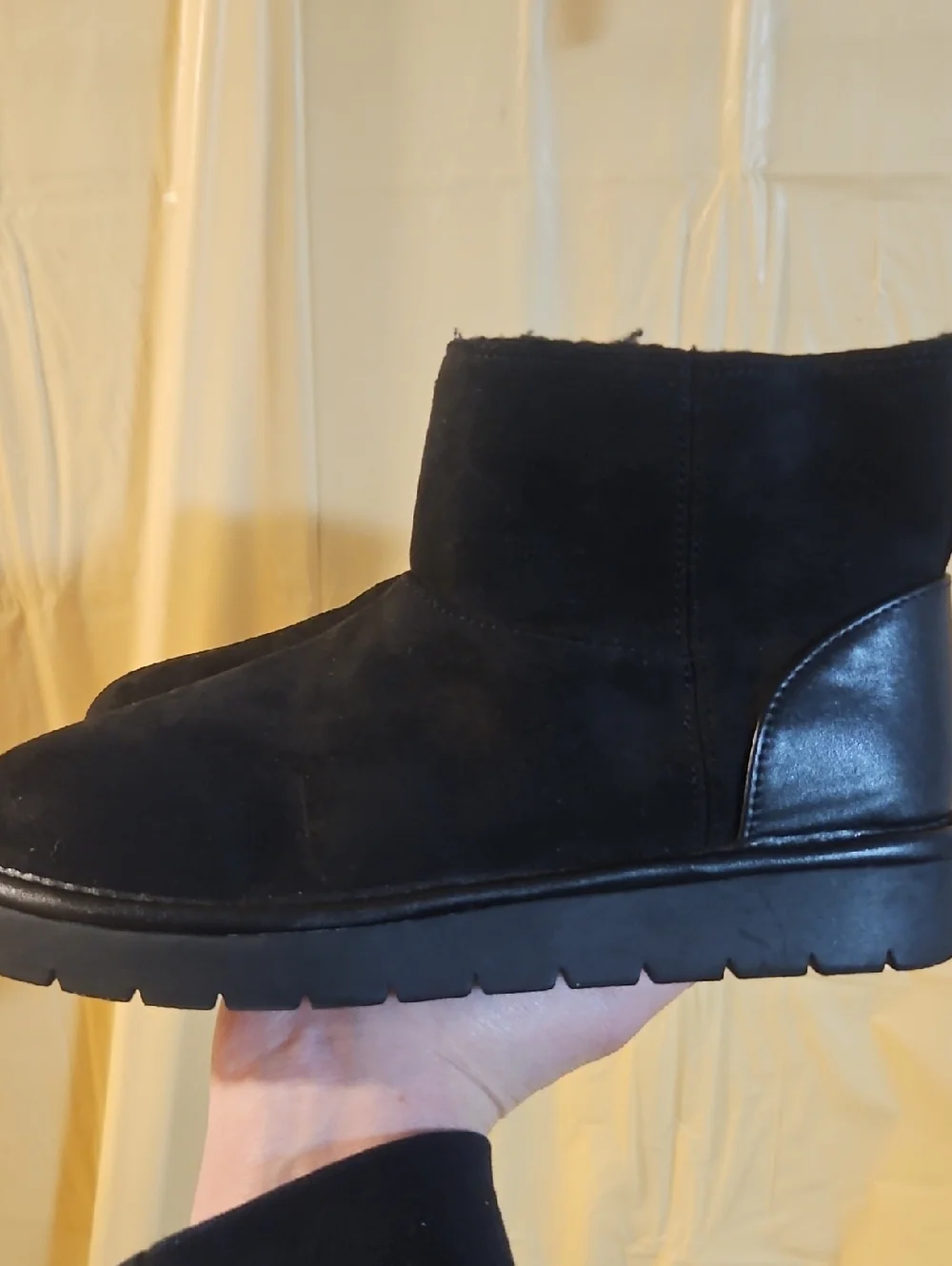 CAT & JACK GIRLS HONOR BOOTS: BLACK: NEW WITH TAGS: SIZE 4